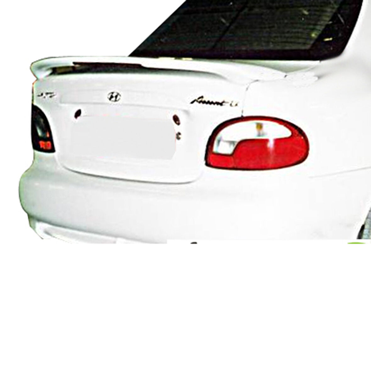 Hyundai Accent 2002 Işıklı Spoiler Boyasız