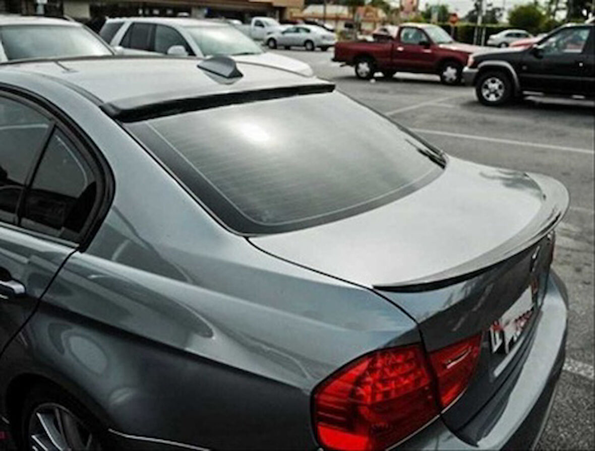 Bmw 3 Serisi E90 2005-2012 Cam Üstü Spoiler Parlak Siyah