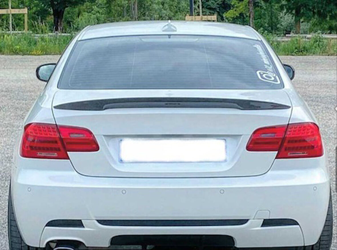 Bmw 3 Serisi E92 Spoiler Parlak Siyah