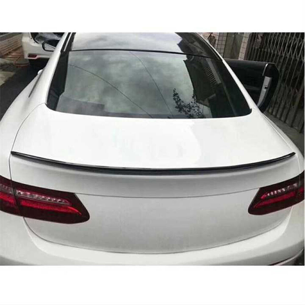 Mercedes W205 C Coupe 2015-2018 Uyumlu Spoiler Parlak Siyah