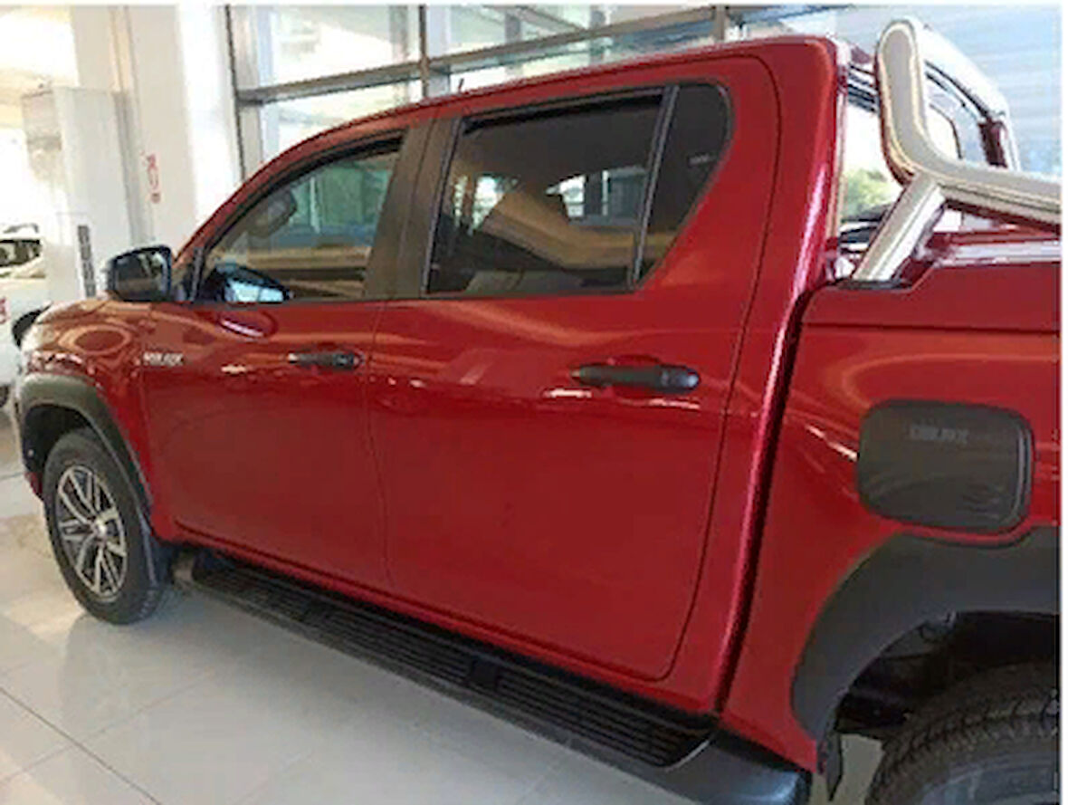 Toyota Hilux Revo 2016-2019 Depo Kapağı Siyah