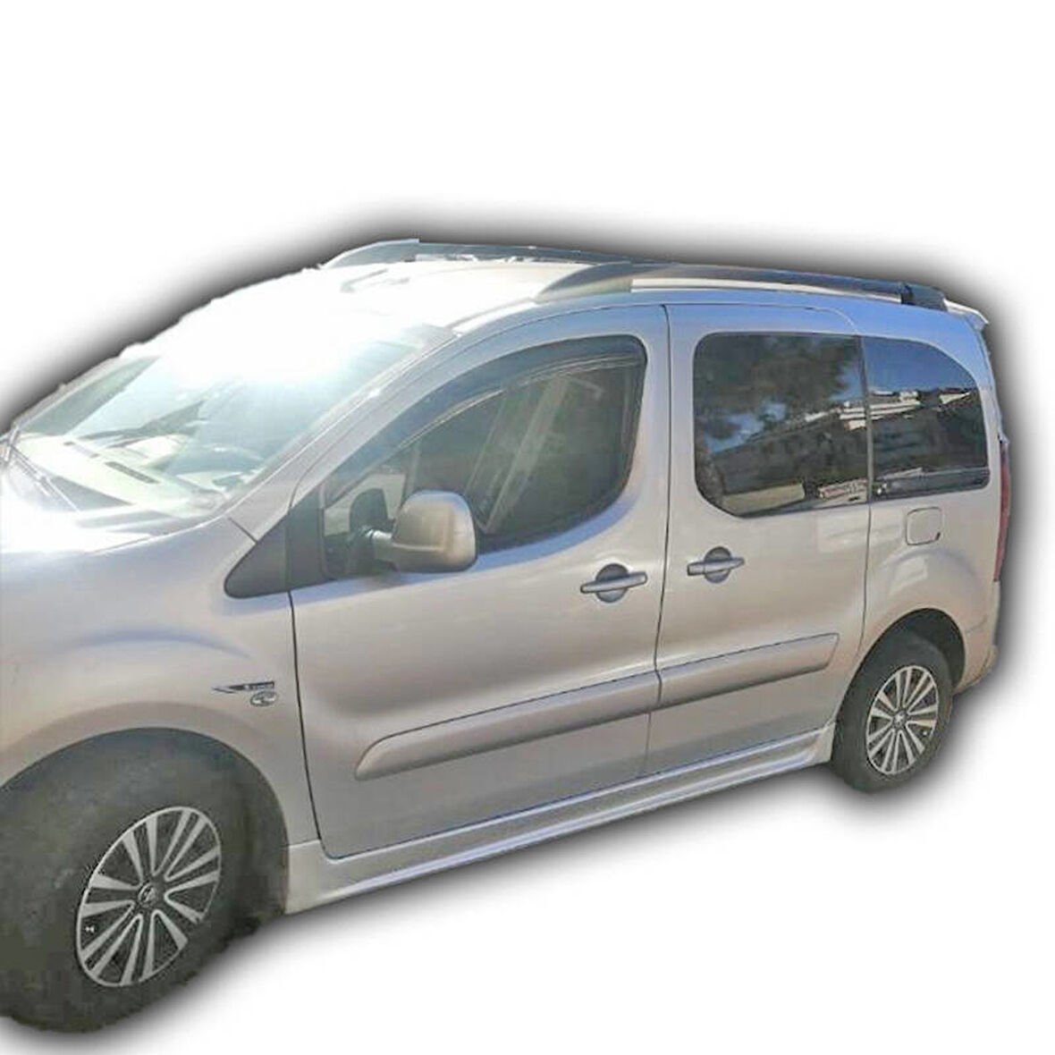 Peugeot Partner Marşpiyel Boyalı