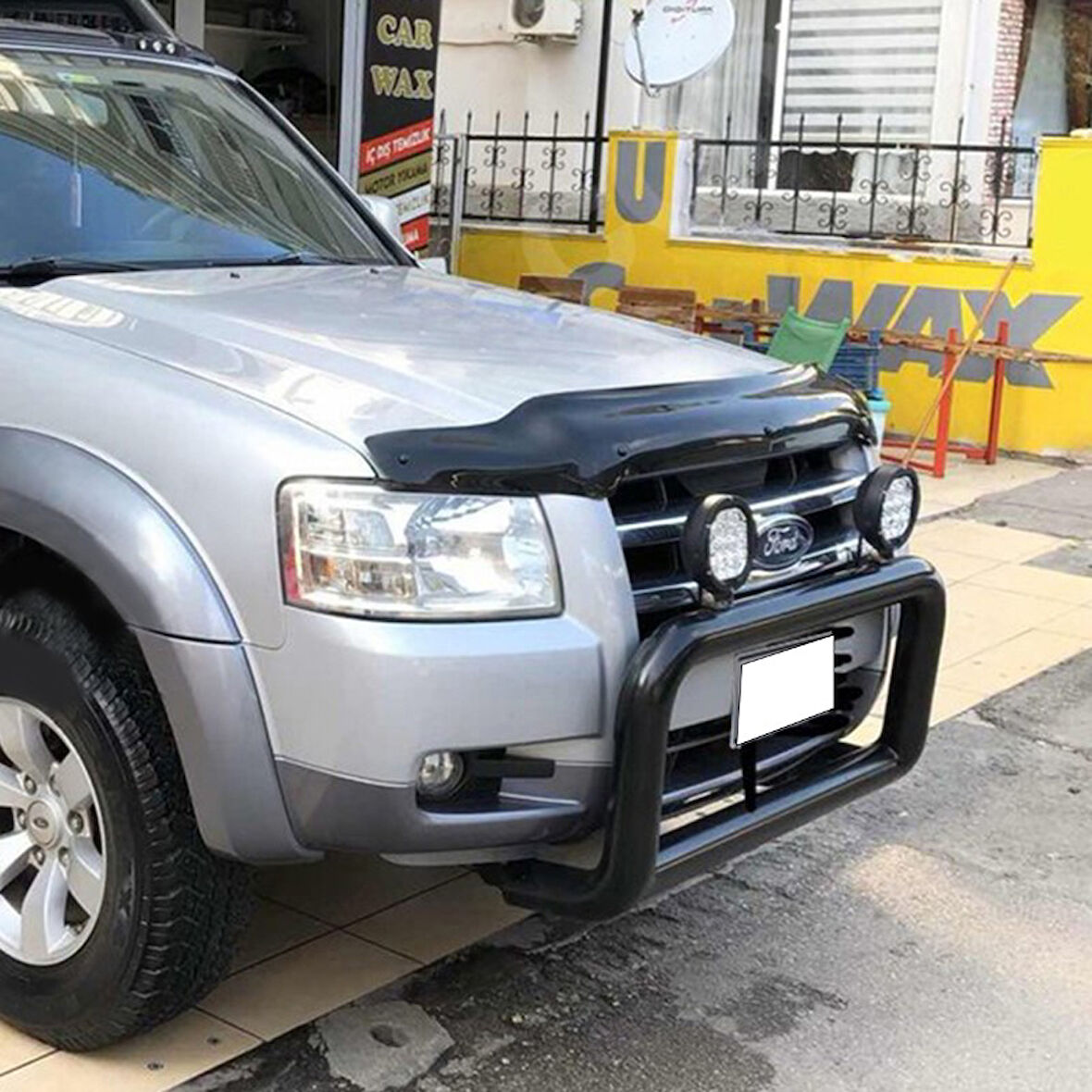 Ford Ranger Ön Kaput Koruyucu Rüzgarlığı 2007-2009 Yılı Arası