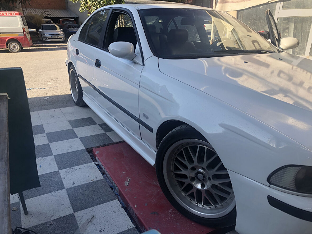 Bmw E39 1998-2003 Marşpiyel