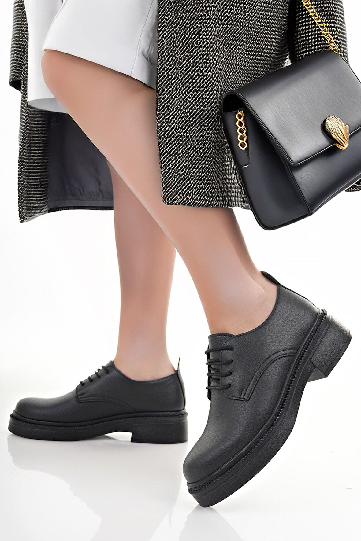 Kadın Bağcıklı Makosen Loafer Ayakkabı