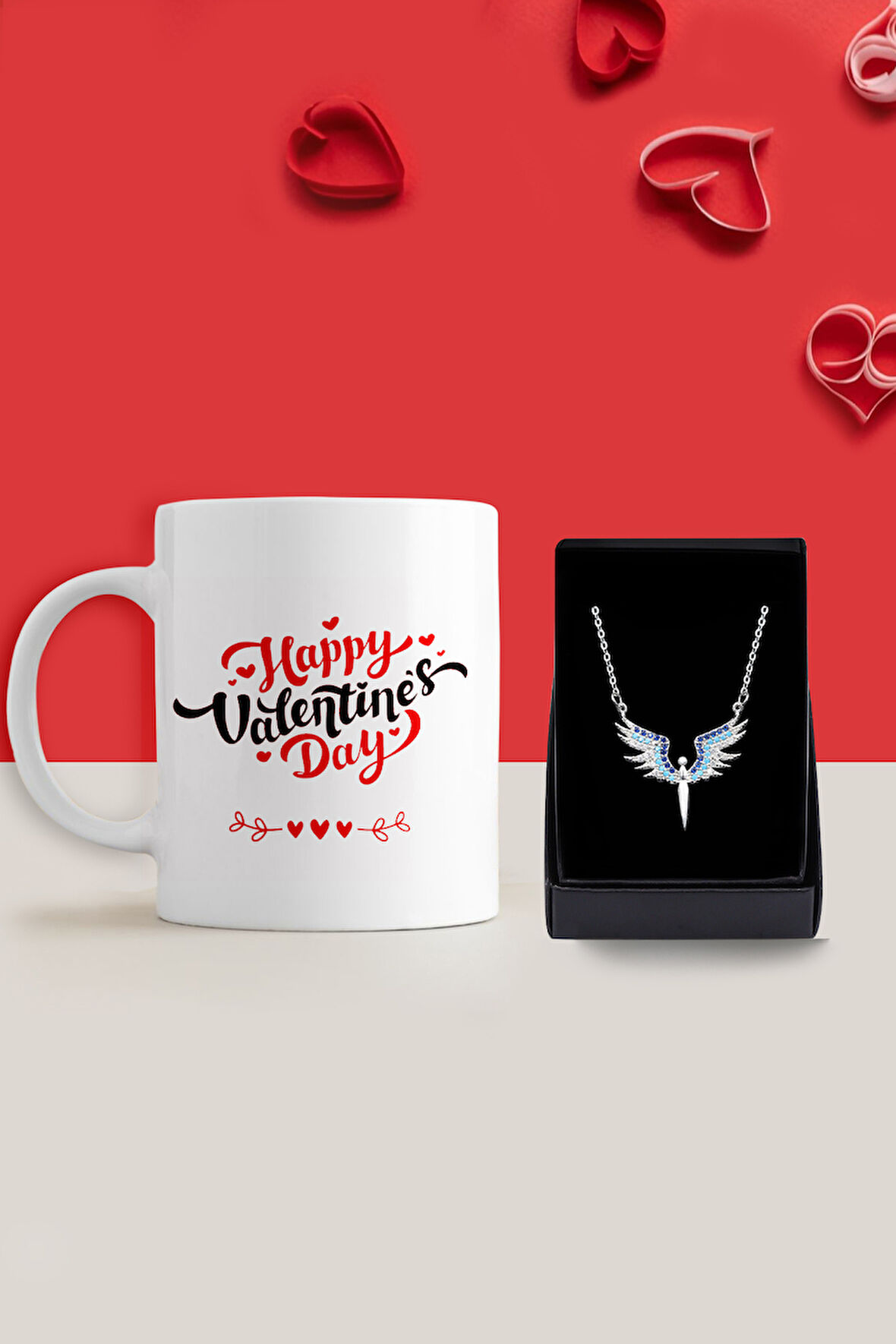 Love Tasarımlı Kupa & Mavi Taşlı Mikail Melek Kolye Hediye Seti