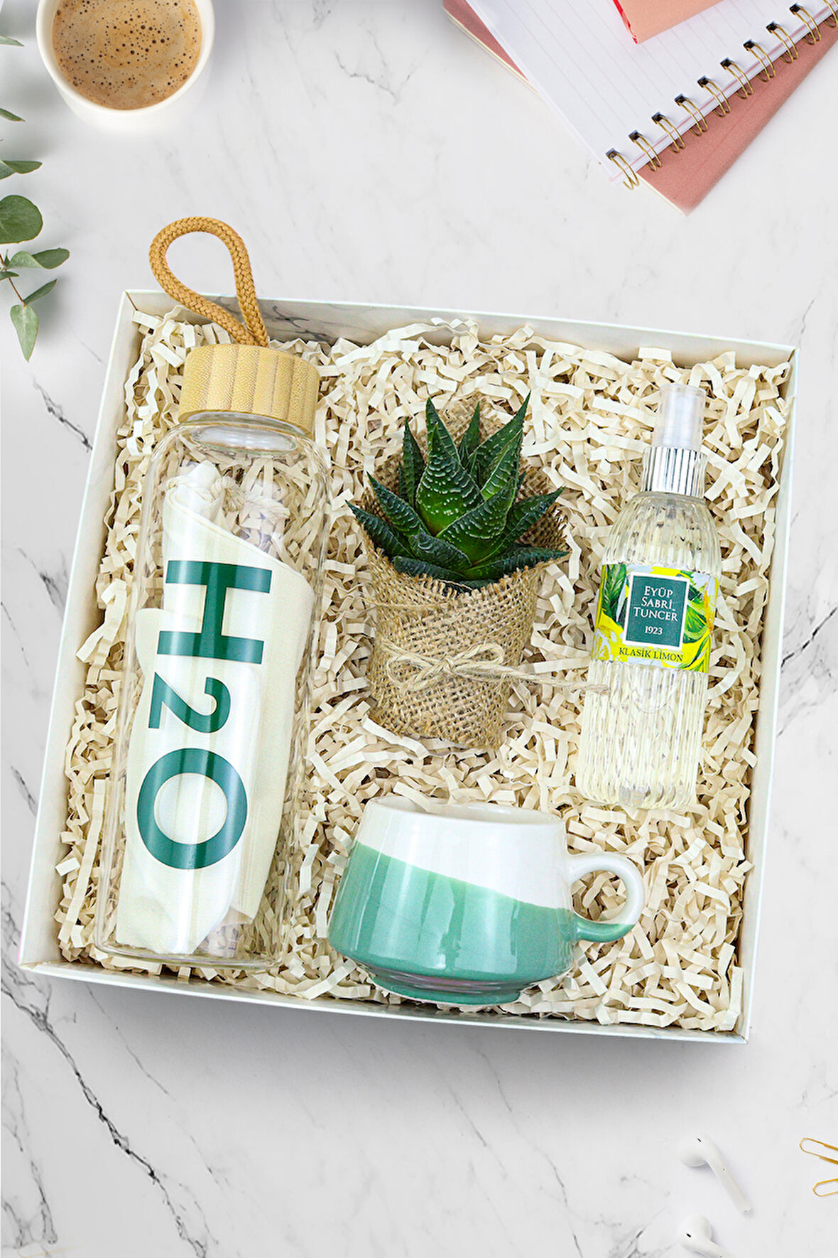 Bambu Kapaklı Cam Matara & Sukulent Çiçek & Sprey Kolonya & Çömlek Kupa Hediye Seti