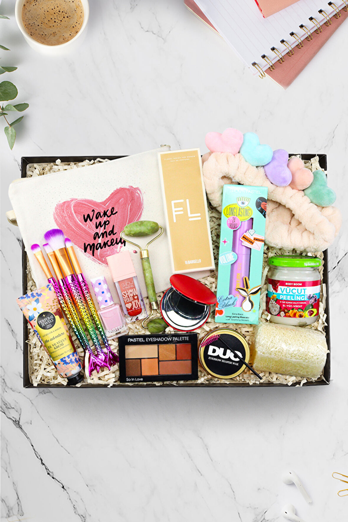 Kadın Premium Kişisel Bakım Makyaj Seti