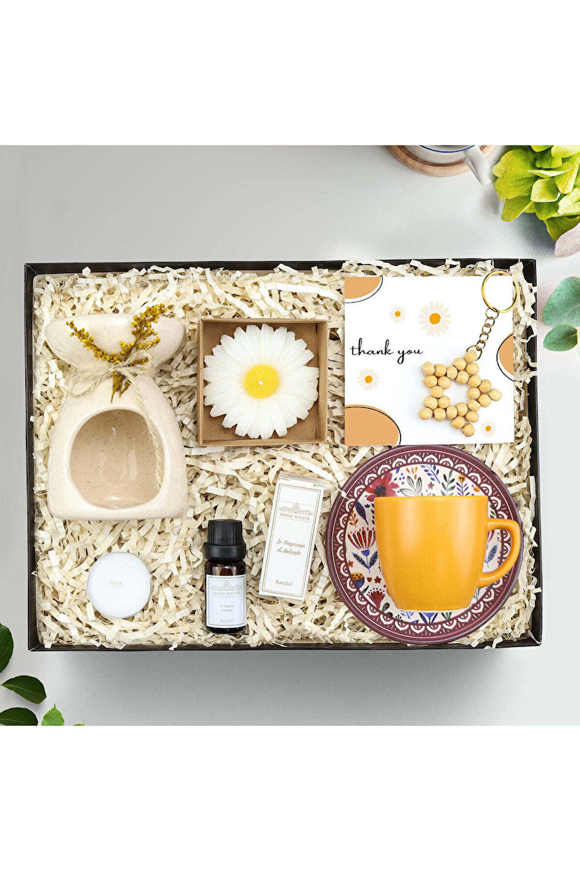 Türk Kahvesi Fincanı & Buhurdanlık & Buhurdanlık Esansı & Anahtarlık & Mum Hediye Seti