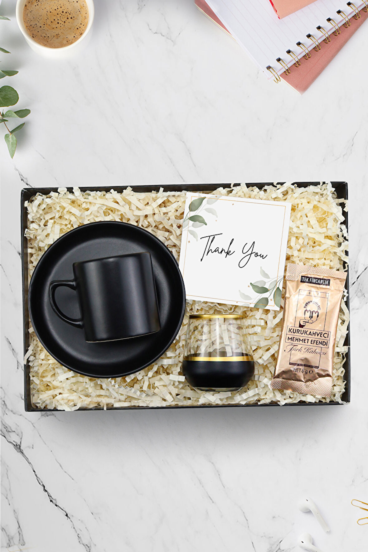 Siyah Seramik Fincan & Tek İçimlik Türk Kahvesi & Gold Detaylı Kahve Yanı Su Bardağı Hediye Seti