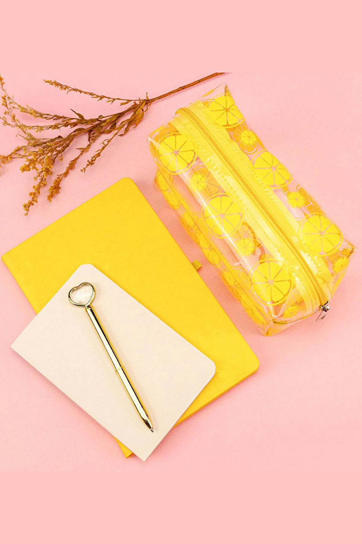 Sarı Defter & Not Defteri & Kalp Kalem & Limon Desenli Şeffaf Büyük Boy Kalemlik Hediye Seti