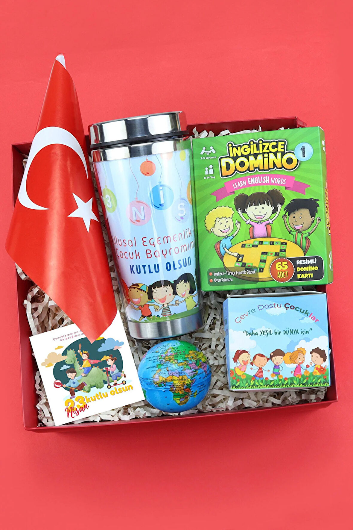 23 Nisan Tasarımlı Termos & Dikim Kiti & Stres Topu & Kart Oyunu & Türk Bayrağı Hediye Seti