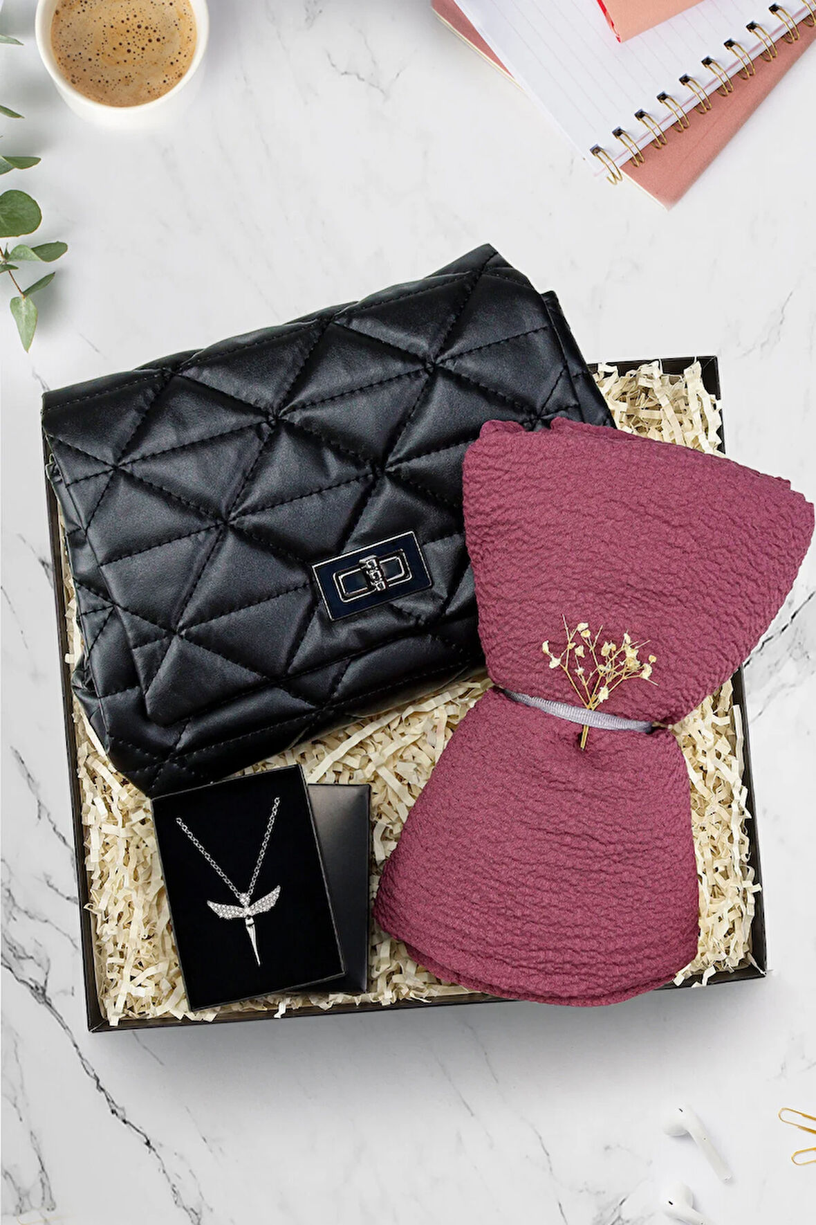 Siyah Kadın Çanta & Şal & Gümüş Renk Melek Kolye Hediye Seti