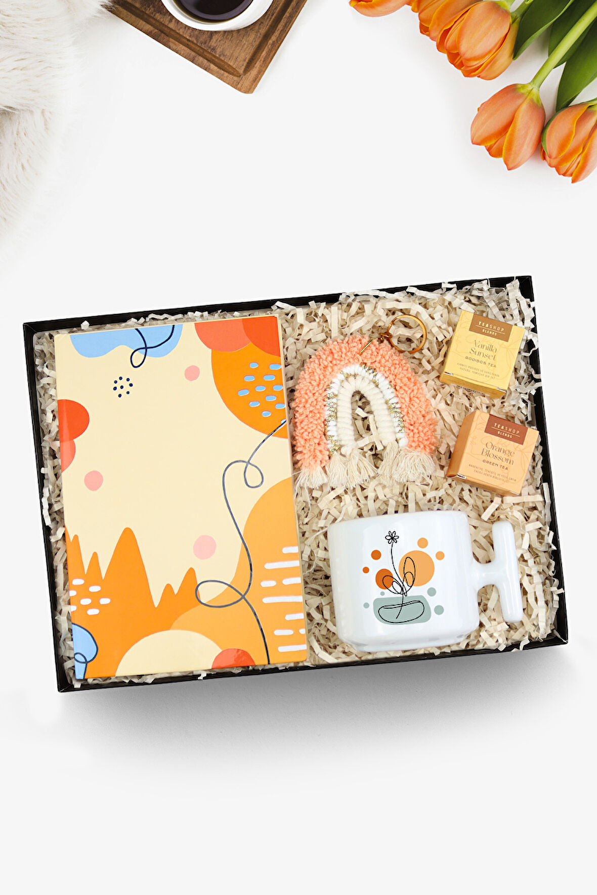Turuncu Tasarım Defter & T Kupa & 2'li Teashop Bitki Çayı & Gökkuşağı Anahtarlık Hediye Seti