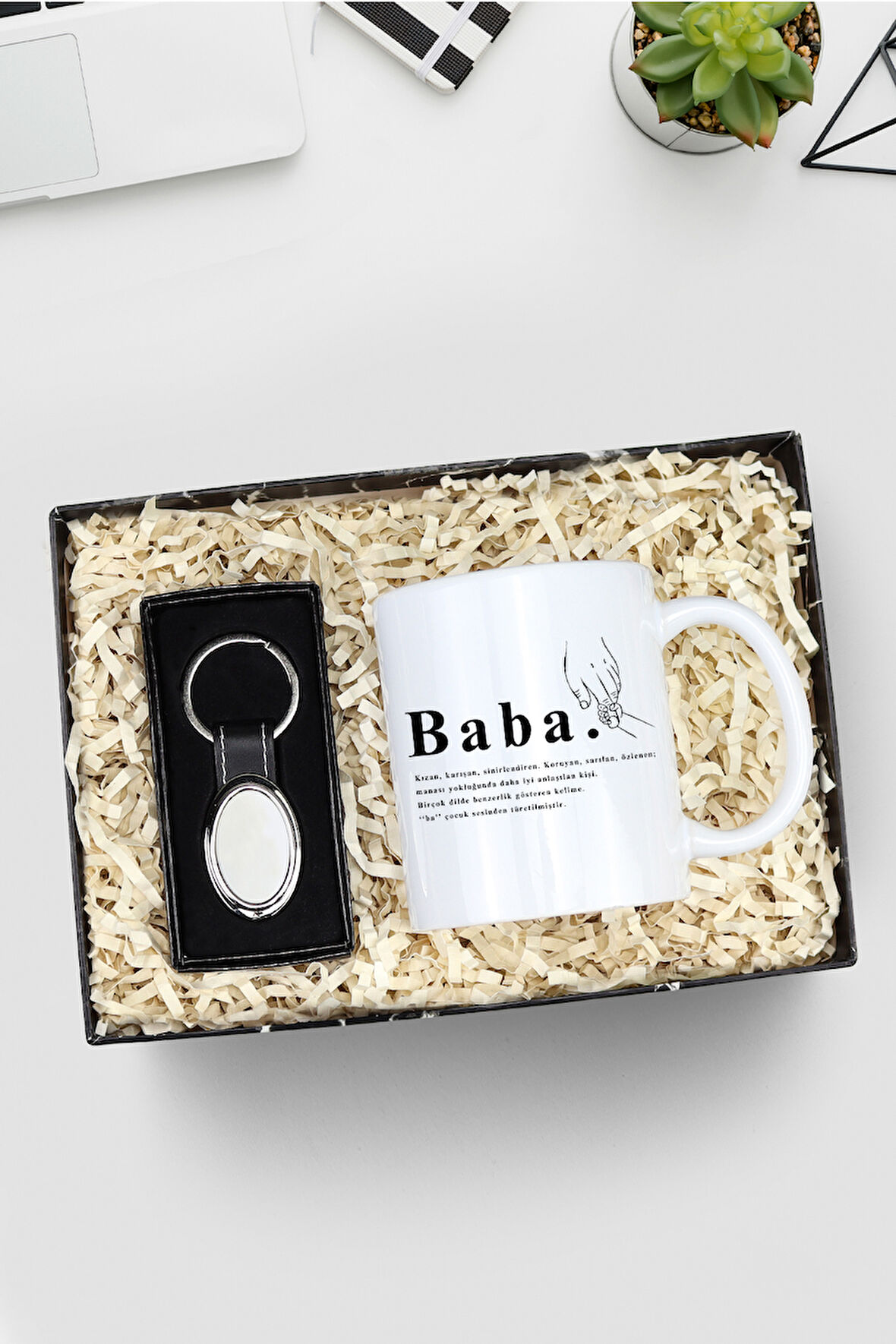 Babalar Gününe Özel Baba Baskılı Kupa & Gümüş Renk Anahtarlık Hediye Seti
