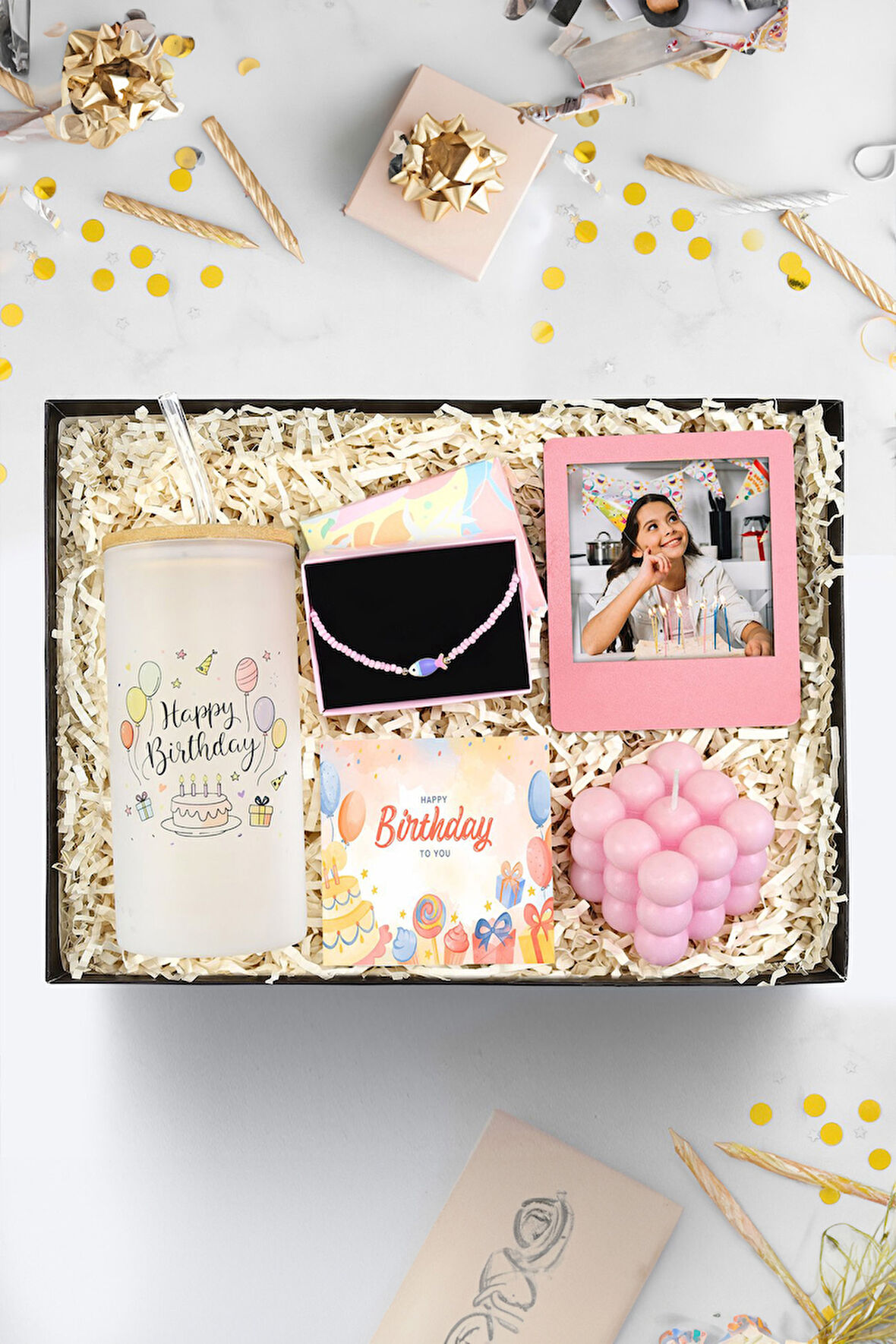 Pipetli Cam Bardak &  Pembe Çerçeve & Pembe Mum & Renkli Balık Figürlü Kolye Doğum Günü Hediye Seti