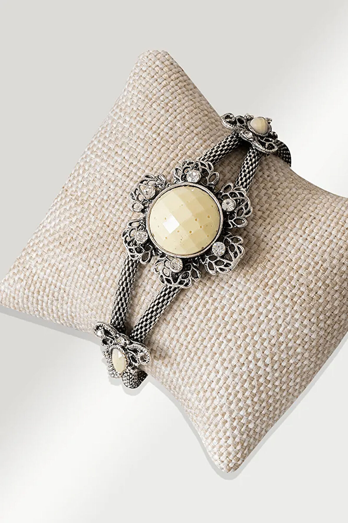 Sertifikalı Kelebek Model Sedef Taşı Bileklik - Ayarlamalı