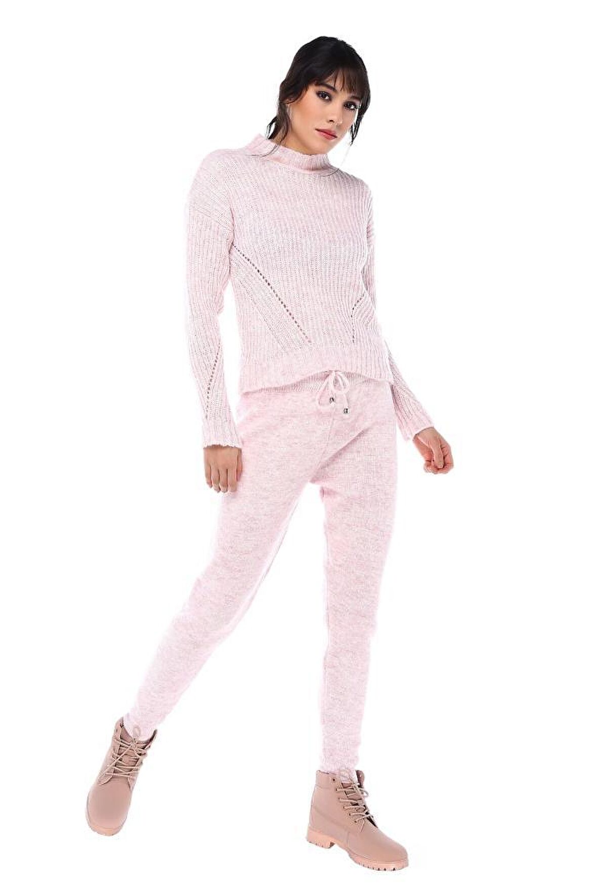 Balıkçı Yaka Düz Örgülü Alt Üst Pembe Triko Takım