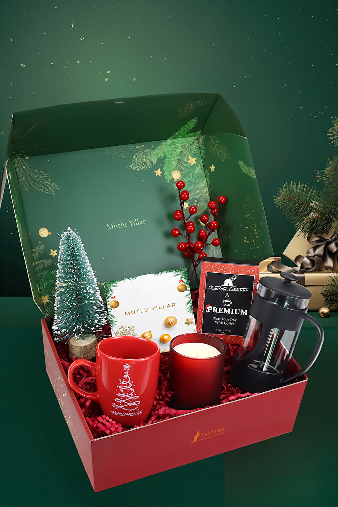 Kırmızı Yılbaşı Kupa & Siyah French Press & Filtre Kahve & Çam Ağacı & Çilek Kokulu Bardak Mum