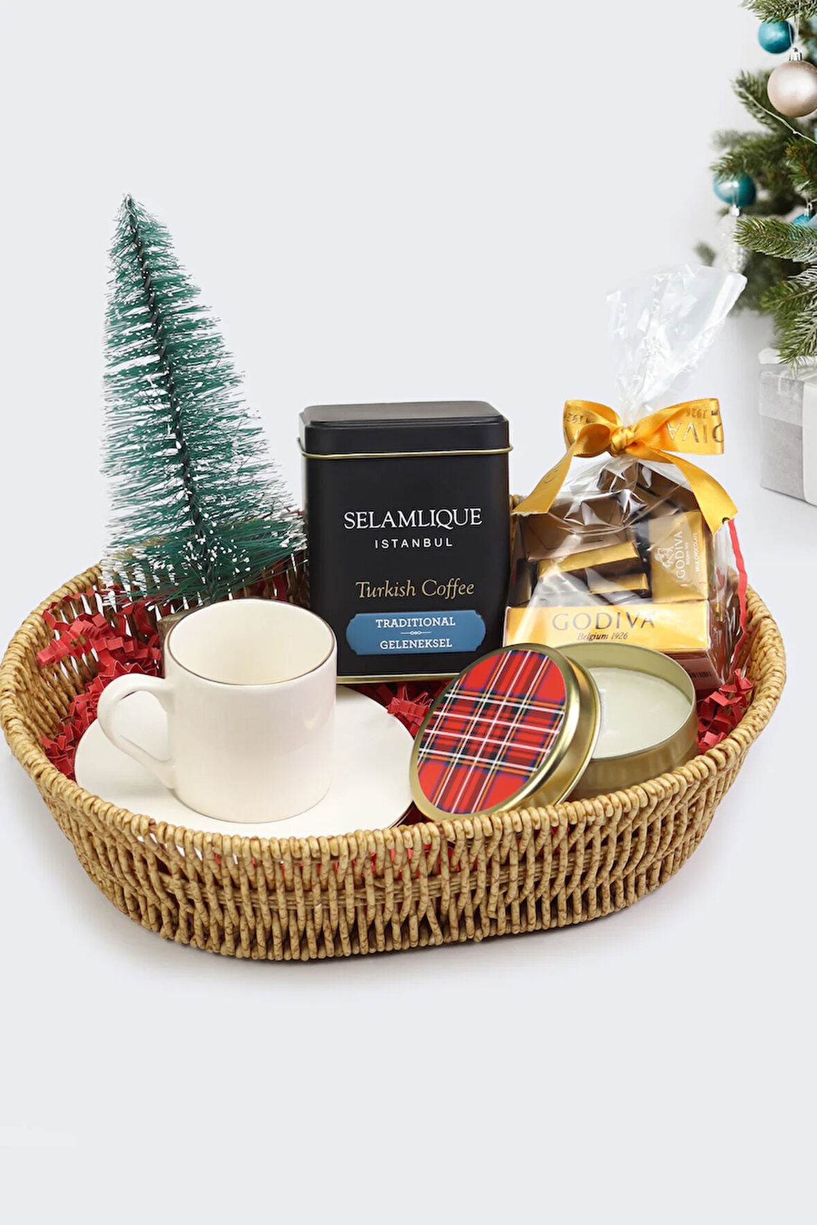 Özel Sepetli Yılbaşı Hediye Seti