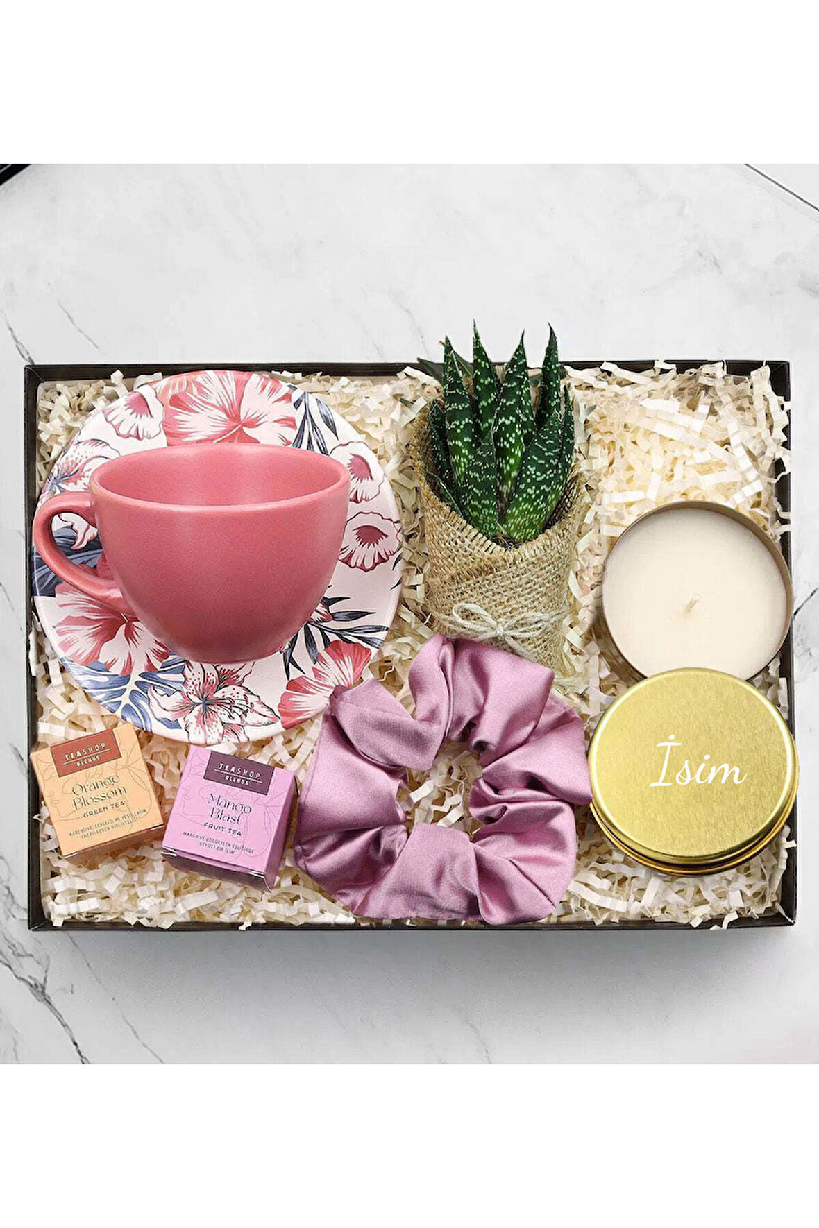 Pembe Çay Fincanı & Saten Toka & Sukulent & 2'li Tea Shop Çay Hediye Seti