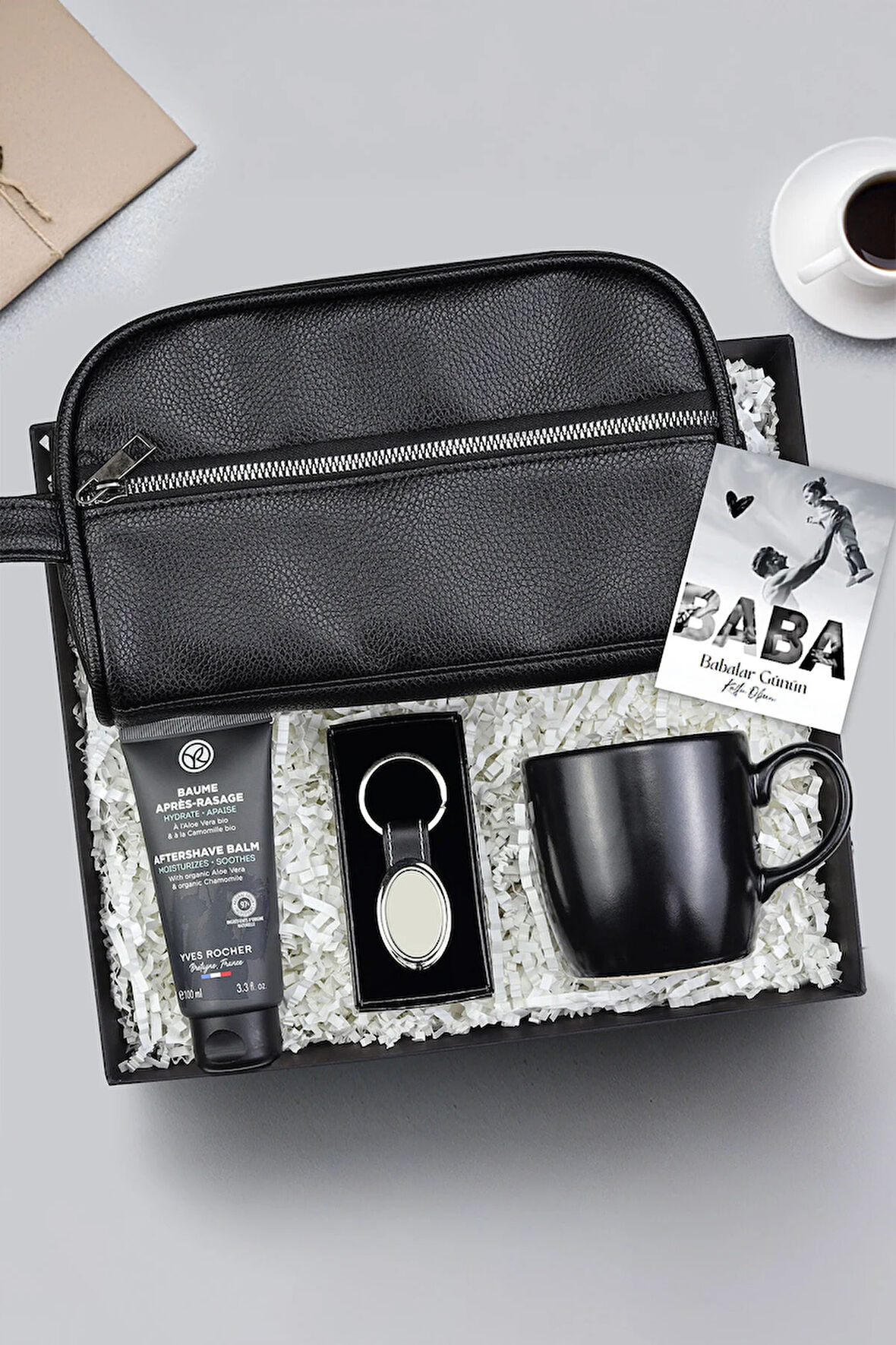 Anahtarlık & Erkek El Çantası & Siyah Kupa & Yves Rocher Tıraş Sonrası Balsam Hediye Seti