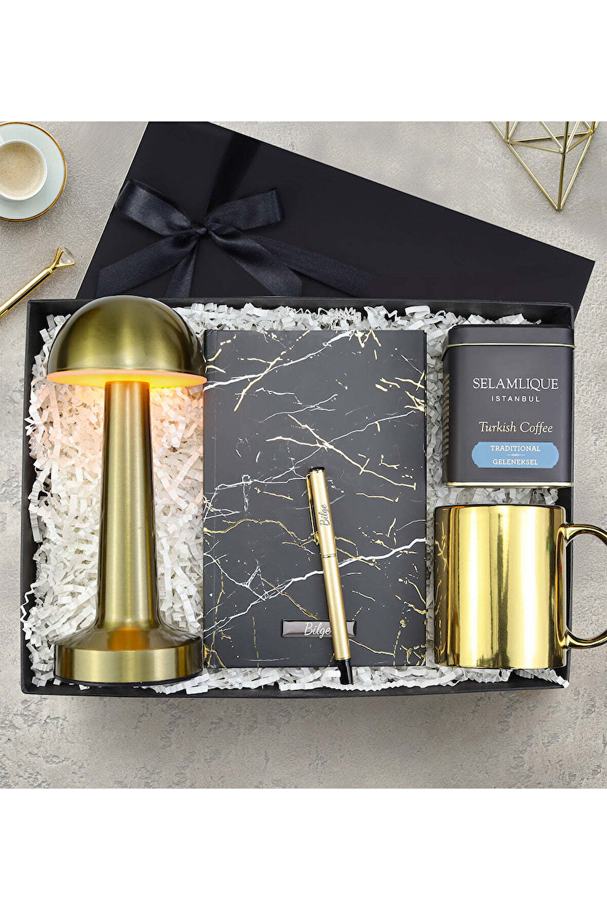 Selamlıque Türk Kahvesi & Defter & Kalem & Gold Mantar Masa Lambası & Kupa Premium Hediye Seti