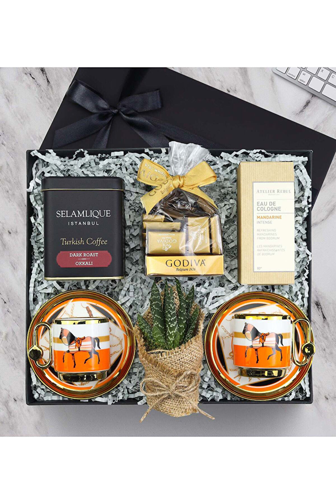 Tasarım Fincanlı Premium Hediye Seti