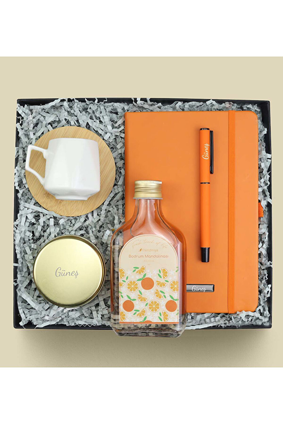 Kişiye Özel Defter & Kalem & Porselen Fincan & Mum & Kolonya Hediye Seti