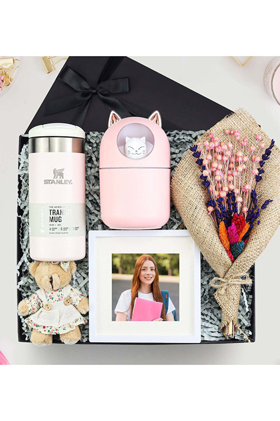 Termos & Hava Nemlendiricisi &Çerçeve & Anahtarlık & Buket Çiçek Hediye Seti