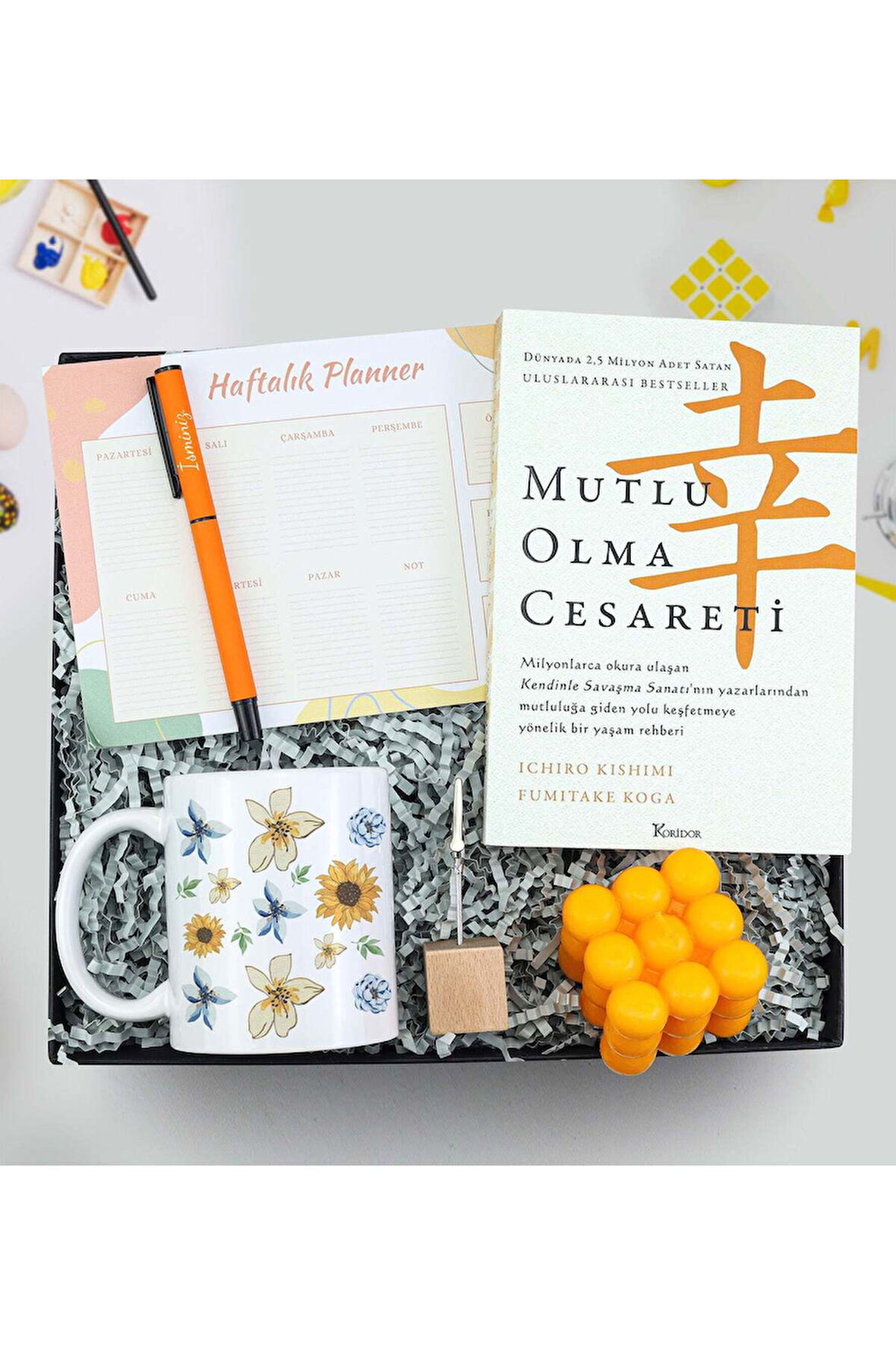 Planner & Mutlu Olma Cesareti & Bubble Mum & Not Tutucu & Kupa & Roller Kalem Hediye Seti