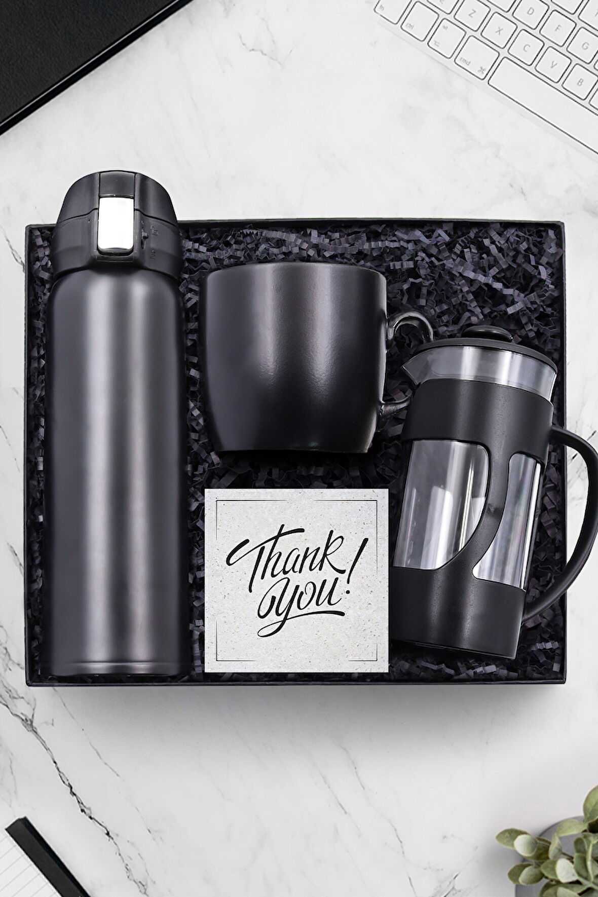 500 ML Siyah Kilitli Çelik Termos & Siyah French Press & Siyah Kupa Hediye Seti
