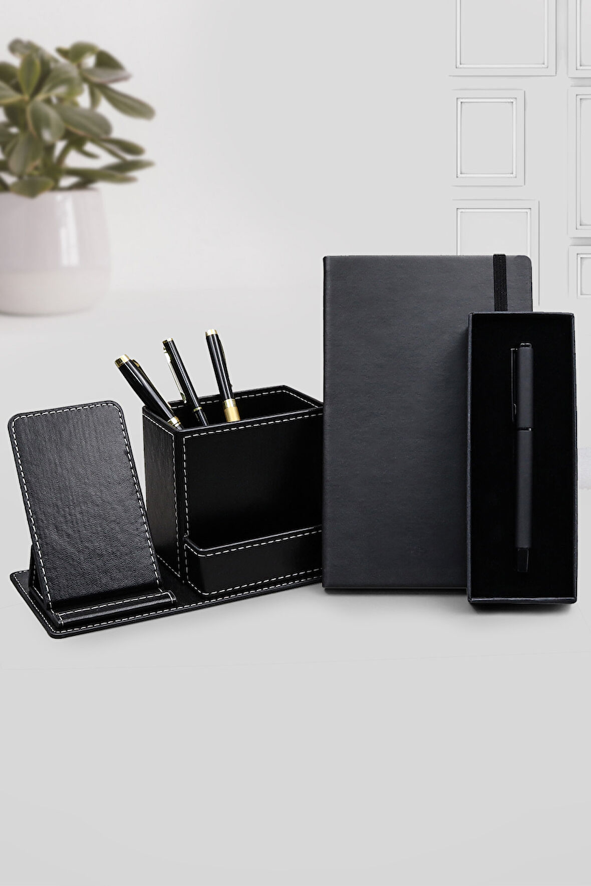 Siyah Defter & Gümüş Detaylı Roller Kalem & Masaüstü Telefonlu Kalemlik Hediye Seti