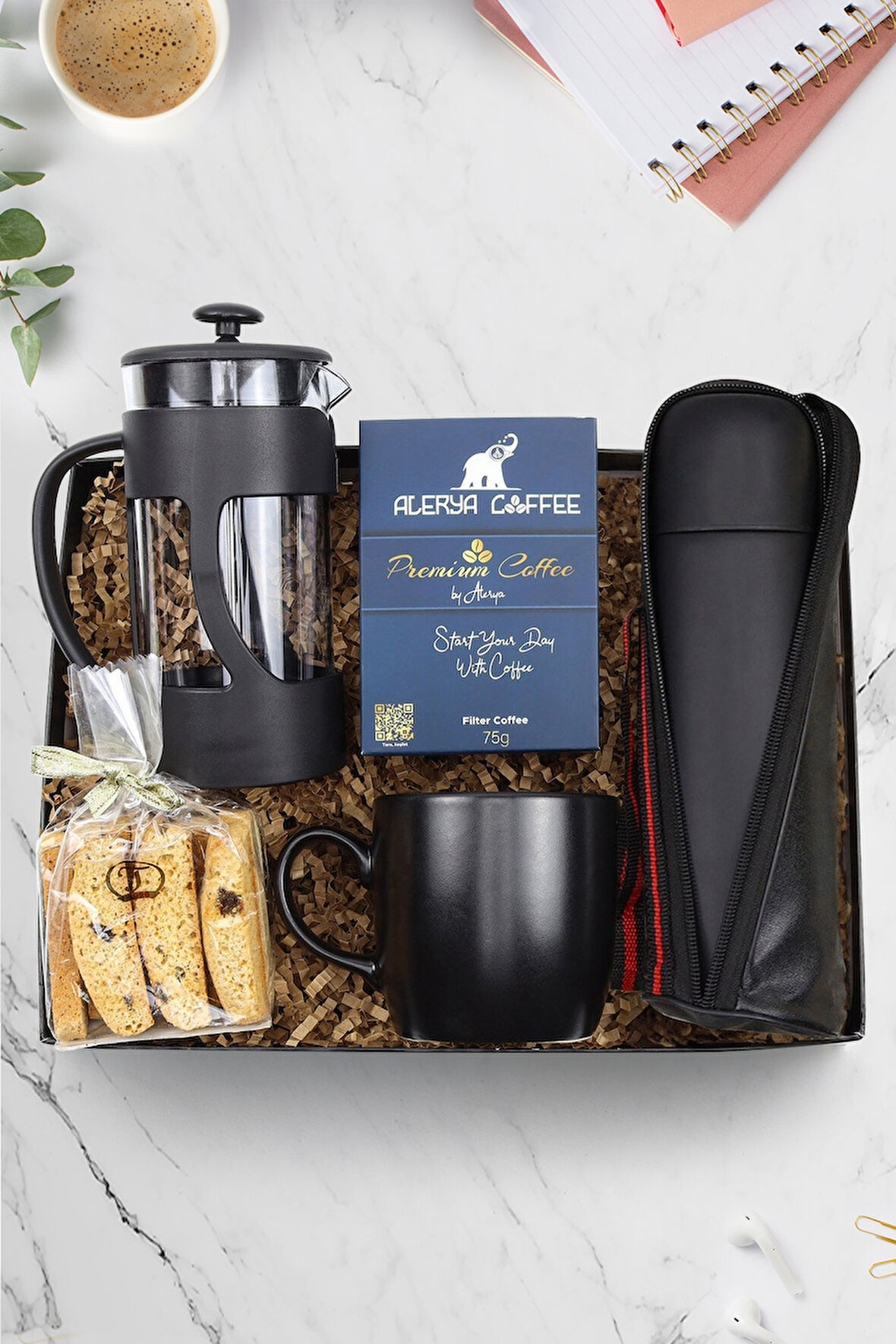 Deri Çantalı Siyah Termos-Alerya Filtre Kahve-French Press-Siyah Kupa-Bademli Kurabiye Hediye Seti