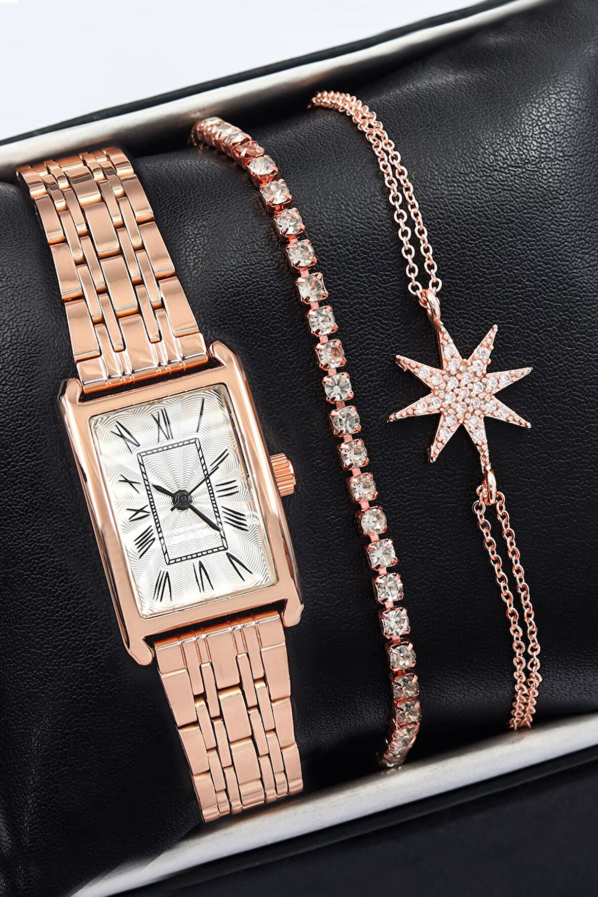 Rose Renk Kadın Kol Saati & Rose Su Yolu Bileklik & Rose Taşlı Yıldız Bileklik Hediye Seti