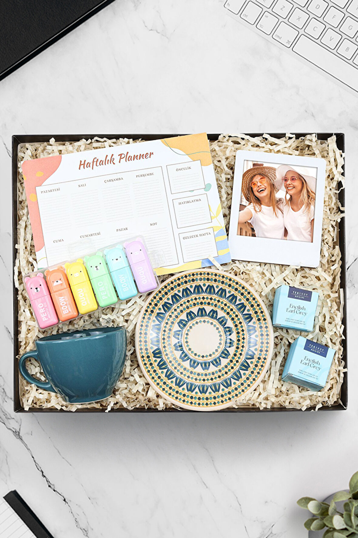 Çerçeve & Planner & Çay ve Kahve Fincanı & Fosforlu Kalem & 2'li Teashop Bitki Çayı Hediye Seti