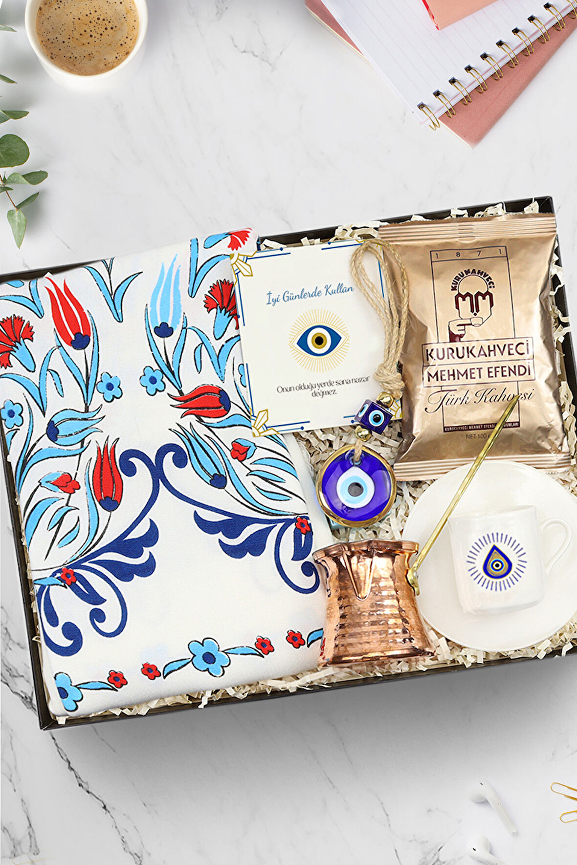 Tasarım Fincan & Peştemal & Bakır Cezve & Türk Kahvesi & Nazar Boncuklu Kapı Süsü Hediye Seti