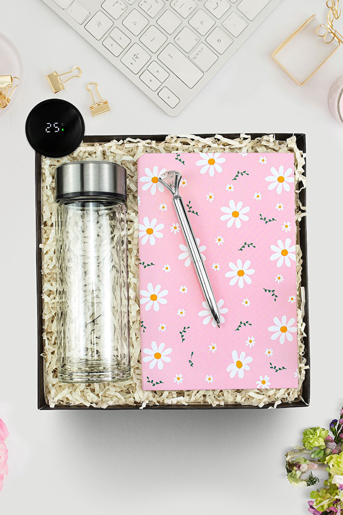 Pembe Tasarım Defter & Derece Göstergeli Çift Cidarlı 300ml Cam Matara & Elmas Kalem Hediye Seti