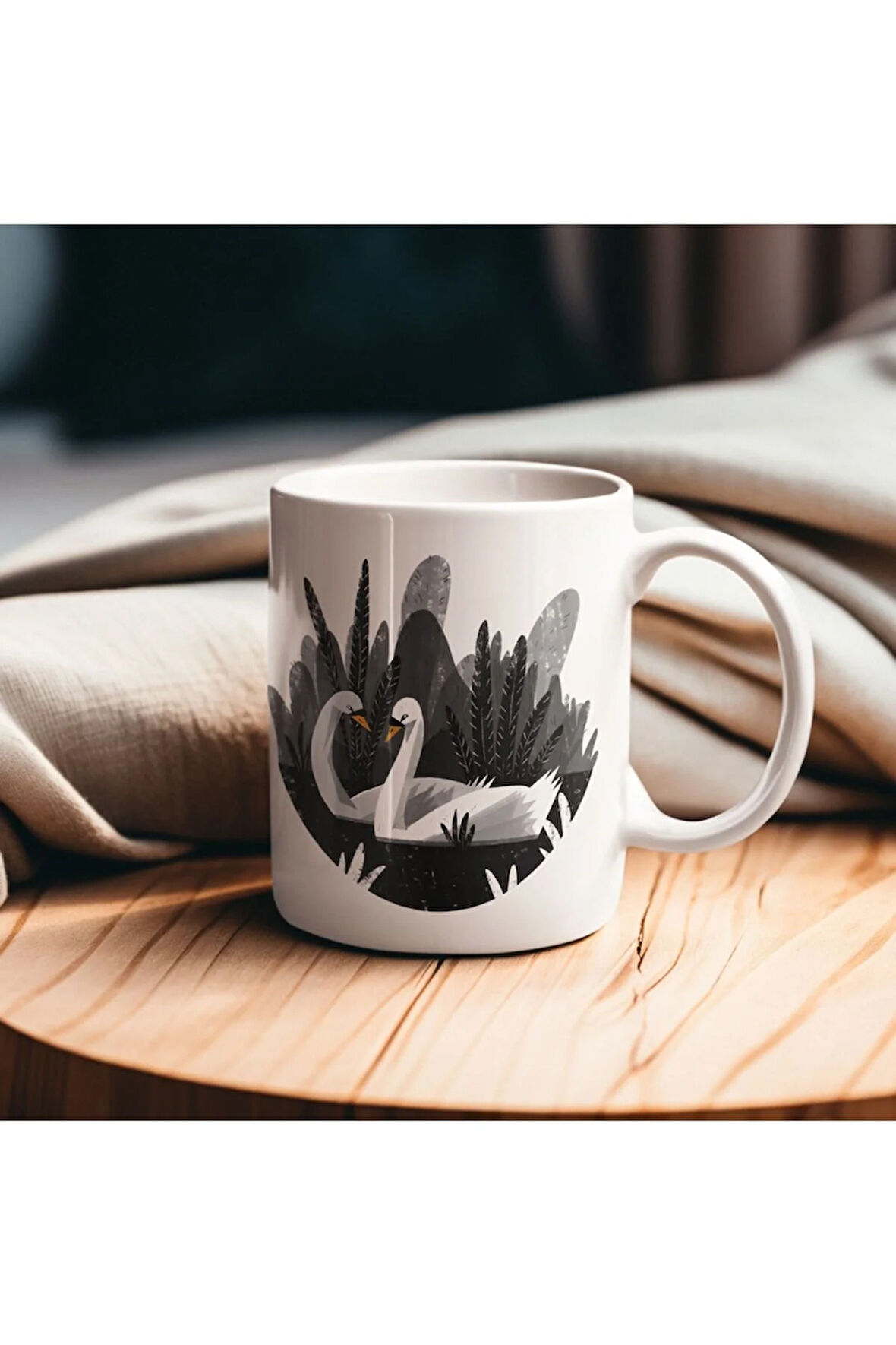 Kuğ Desenli Minimalist Kahve Kupası