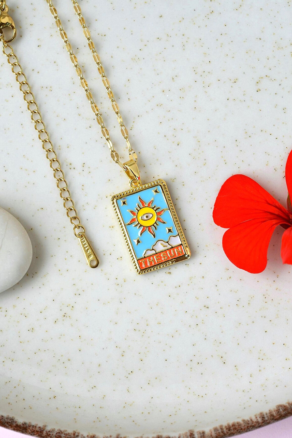 Renkli Güneş  Tarot Kolye The Sun Çelik Dikdörtgen Güneş Figürlü Gold Renk