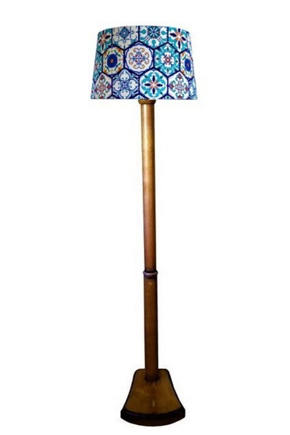 Masif Ahşap Tek Ayaklı Lambader