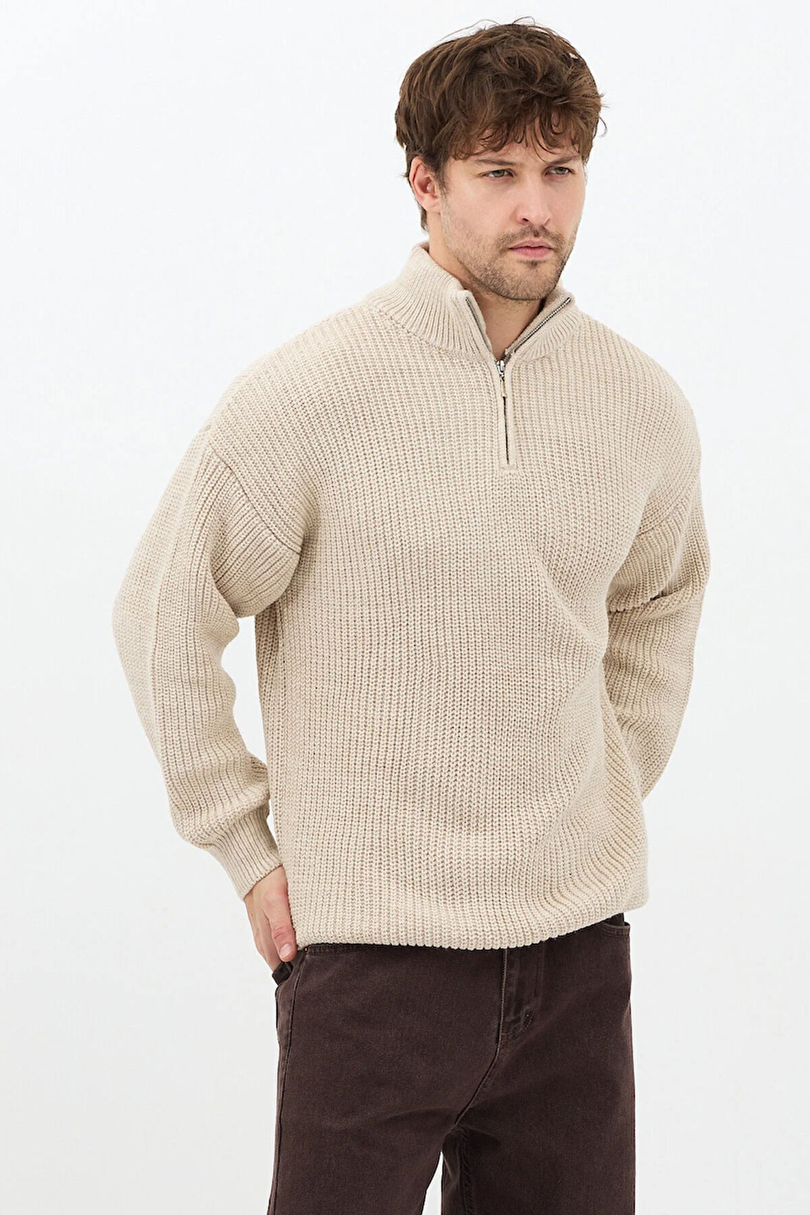 Bej Erkek Oversize Fermuarlı Balıkçı Triko Kazak