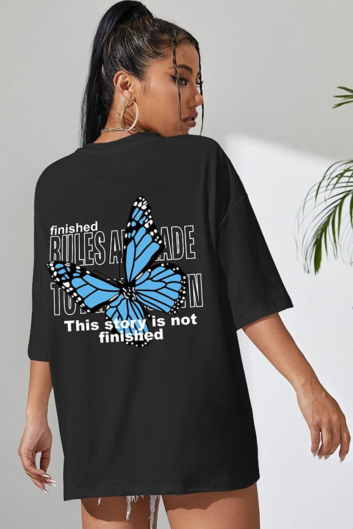 Uyguntarz Unisex Kelebek Sırt Baskılı T-shirt