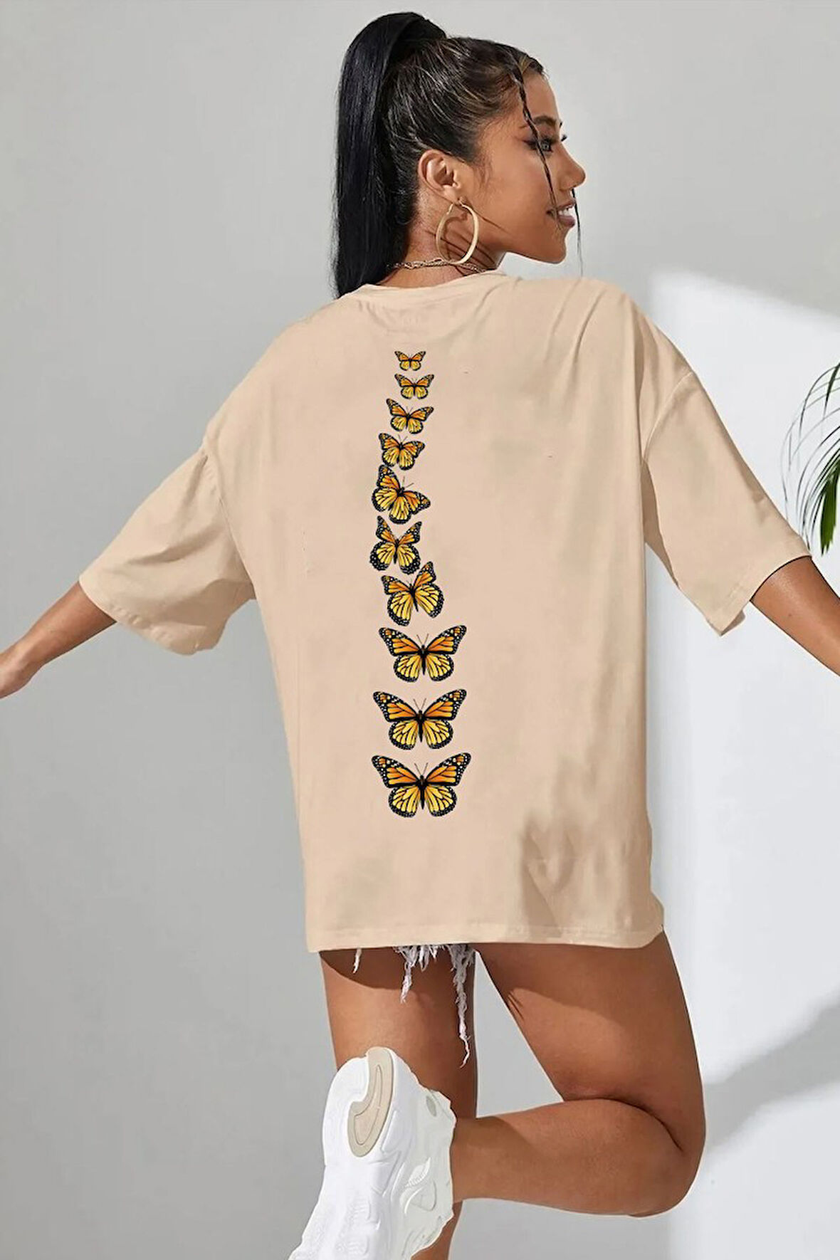 Uyguntarz Unisex Sırt Kral Kelebek Baskılı T-shirt