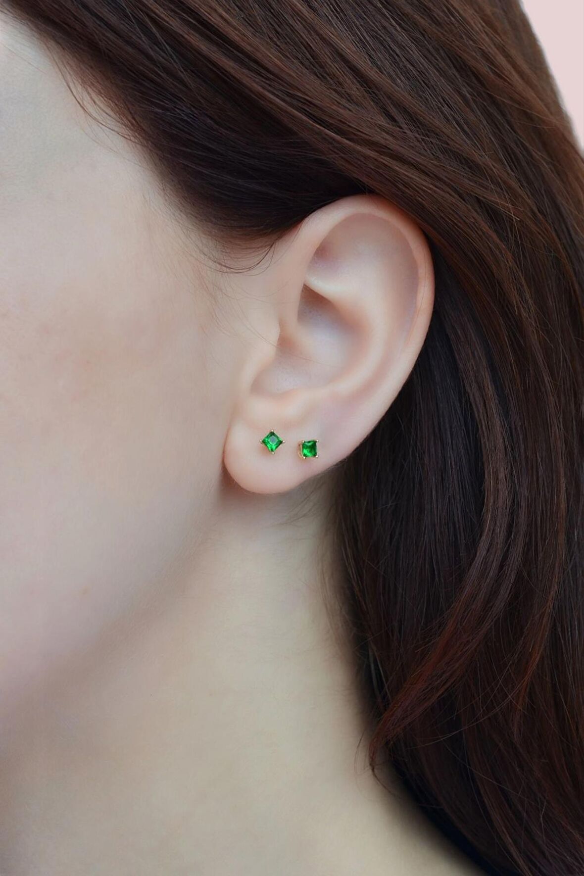 Yeşil Taşlı Zirkon Tektaş Küpe 3 mm