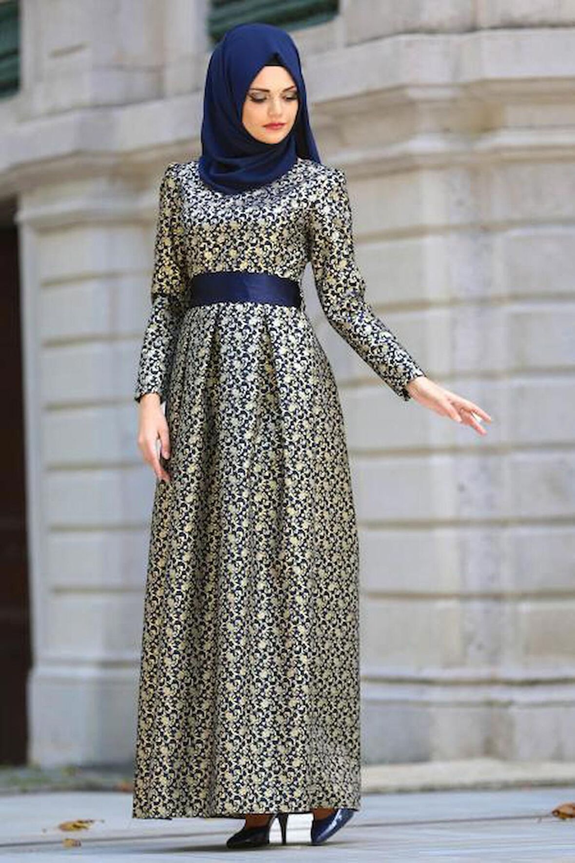 Jakarlı Lacivert Tesettür Abiye Elbise 24415L
