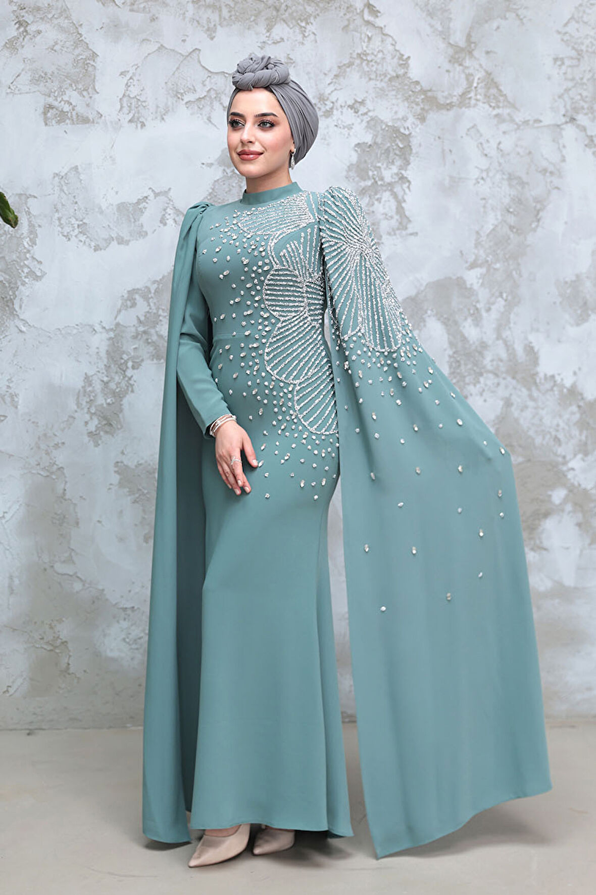 Kolları Pelerinli Çağla Yeşili Tesettür Abiye Elbise 51671CY