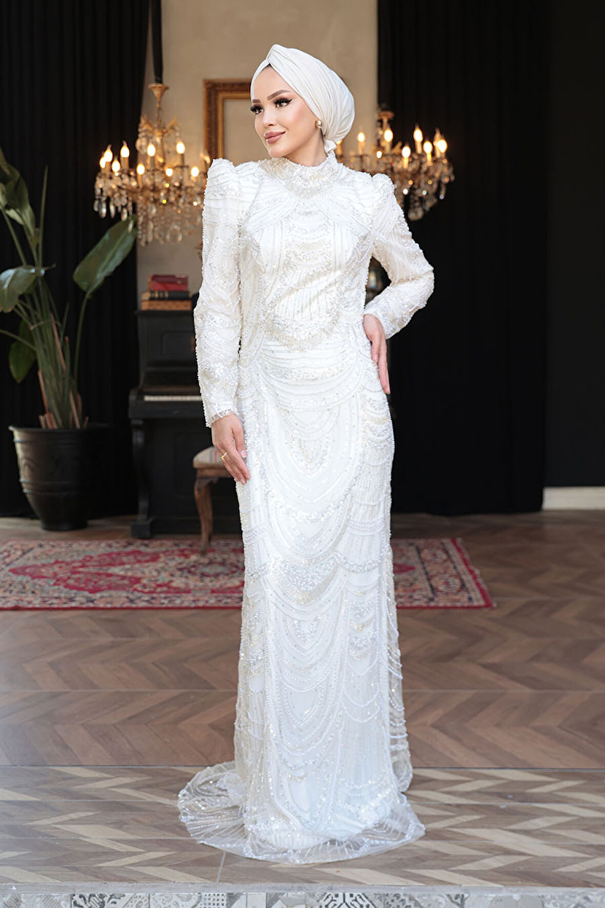  Boncuk İşlemeli Ekru Tesettür Abiye Elbise 51636E