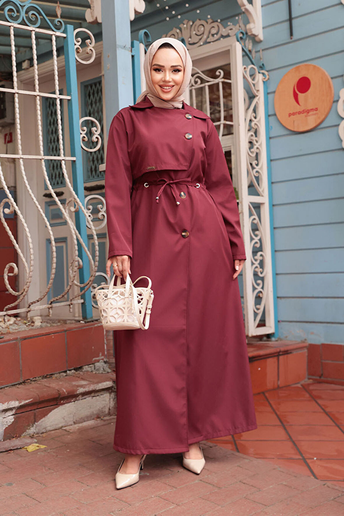 Düğmeli Bordo Tesettür Trençkot 684BR