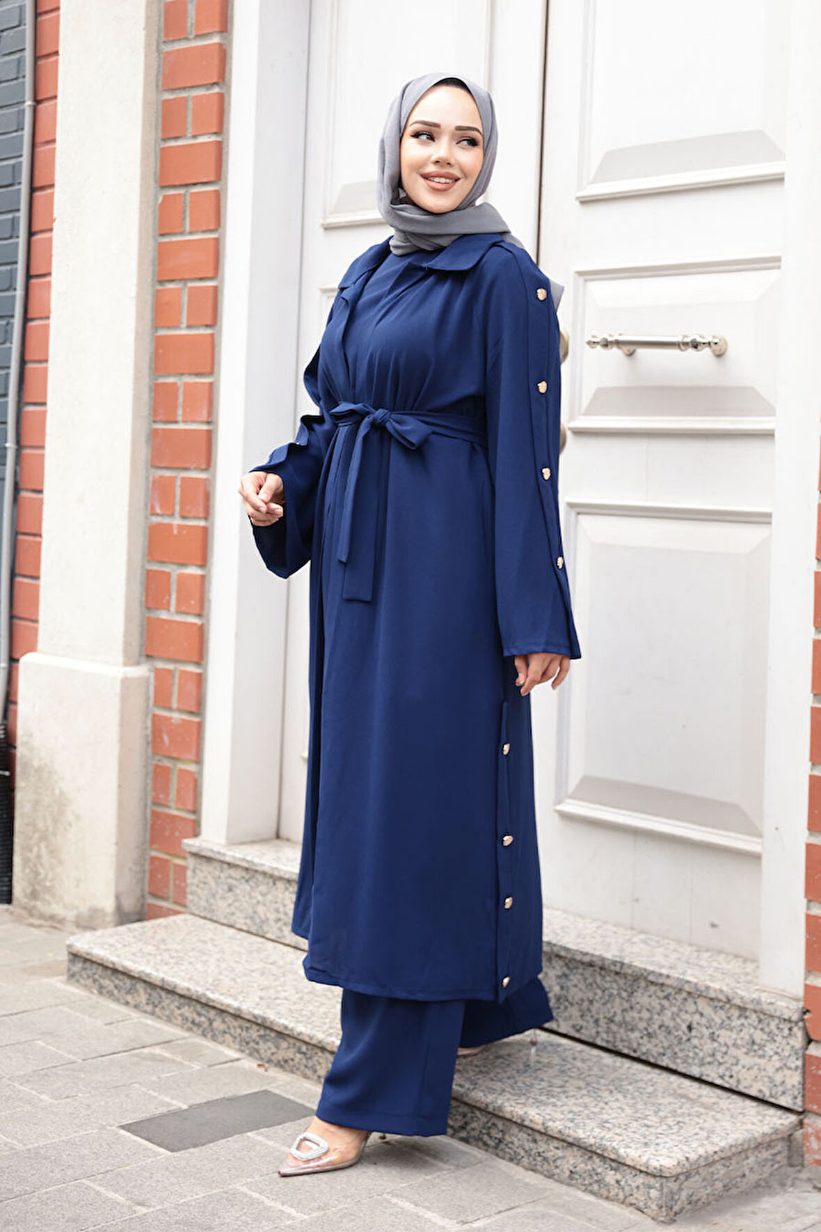 Düğme Detaylı Lacivert Tesettür Üçlü Takım 7677L